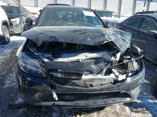 2021 Mercedes-Benz C 300 z VIN W1KWF8EB3MR625677, wystawiony jako IAAI lot #41418167 z przebiegiem 37 130 mil mil oraz . Historia ofert i sprzedaży dostępna na DreamBid. Obrazek 13.