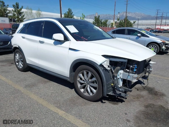 2019 Infiniti QX50 ESSENTIAL with VIN 3PCAJ5M11KF135039, listed as a IAAI auction lot 41880072 with 87,202 mi miles. Bid and sale history available at carsss.com. Image 1.