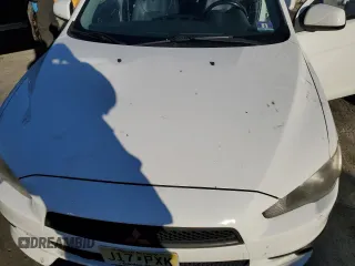 2010 Mitsubishi Lancer GTS z VIN JA32X8HWXAU002102, wystawiony jako Copart lot #49619165 z przebiegiem 150 822 mil mil oraz Szkoda całkowita • Salvage title. Historia ofert i sprzedaży dostępna na DreamBid. Obrazek 11.
