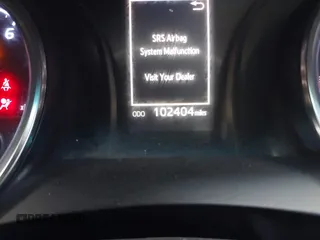 2018 Toyota Camry LE z VIN 4T1B11HK7JU111555, wystawiony jako IAAI lot #42421362 z przebiegiem 102 404 mil mil oraz . Historia ofert i sprzedaży dostępna na DreamBid. Obrazek 16.
