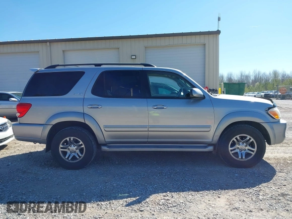2007 Toyota Sequoia SR5 with VIN 5TDZT34A17S294129, listed as a IAAI auction lot 41880711 with 289,333 mi miles. Bid and sale history available at carsss.com. Image 13.