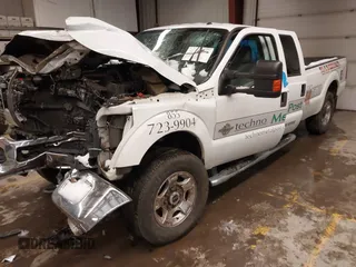 2015 Ford F-250 Lariat with VIN 1FT7W2BT2FEB23987, listed as a IAAI auction lot 41538076 with 297,010 mi miles and . Bid and sale history available at DreamBid. Image 2.