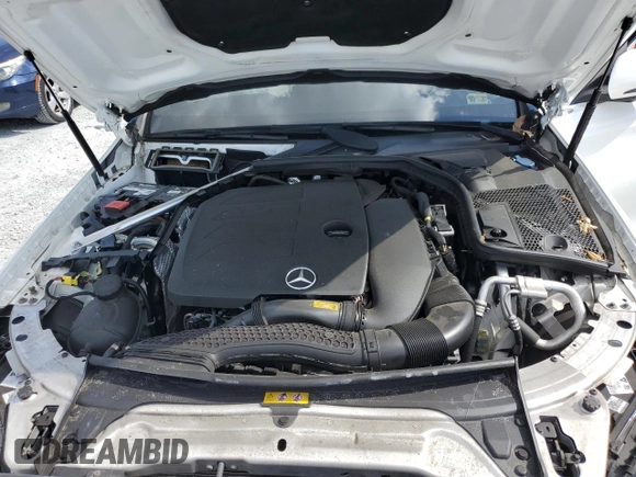 2021 Mercedes-Benz C 300 z VIN W1KWF8DB0MR652112, wystawiony jako Copart lot #52832335 z przebiegiem Nie podano mil oraz Nie do naprawy • Non repairable. Historia ofert i sprzedaży dostępna na DreamBid. Obrazek 11.