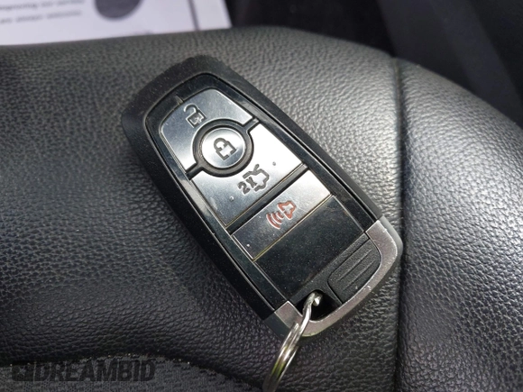 2017 Ford Fusion SE с VIN 3FA6P0HD5HR340260, выставлен на аукционе IAAI как лот 42401756 с пробегом 159 381 миль миль и . История ставок и продаж доступна на DreamBid. Изображение 11.