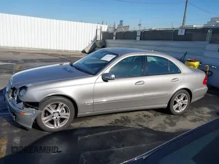 2006 Mercedes-Benz E-Class 3.5L with VIN WDBUF56JX6A959436, listed as a IAAI auction lot 41139788 with 99,915 mi miles. Bid and sale history available at carsss.com. Image 14.