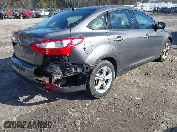 2014 Ford Focus SE with VIN 1FADP3F28EL424707, listed as a IAAI auction lot 42002883 with 115,746 mi miles. Bid and sale history available at carsss.com. Image 4.