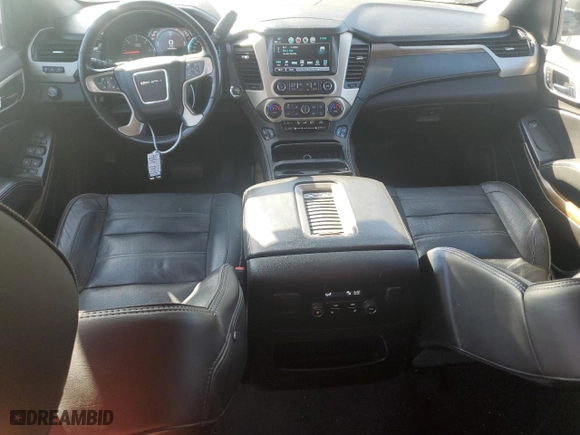 2020 GMC Yukon XL Denali with VIN 1GKS1HKJ6LR298908, listed as a Copart auction lot 85876214 with 148,958 mi miles and Salvage Title. Bid and sale history available at carsss.com. Image 8.