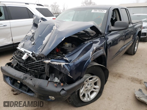 2004 Dodge Dakota Sport with VIN 1D7HL38N84S700019, listed as a Copart auction lot 49158204 with 95,636 mi miles and Salvage Title. Bid and sale history available at carsss.com. Image 1.