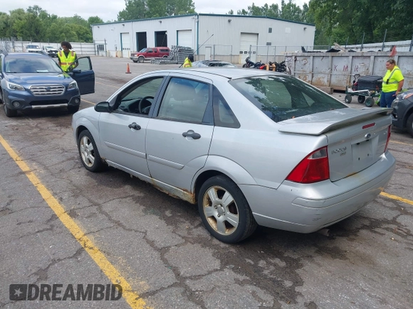 2006 Ford Focus S with VIN 1FAHP34N36W225465, listed as a IAAI auction lot 42670539 with 155,694 mi miles and . Bid and sale history available at DreamBid. Image 3.