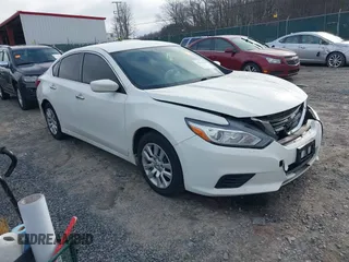 2018 Nissan Altima SV with VIN 1N4AL3APXJC283683, listed as a IAAI auction lot 41515458 with 141,937 mi miles and . Bid and sale history available at carsss.com. Image 1.
