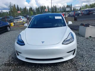 2020 Tesla Model 3 Long Range z VIN 5YJ3E1EB5LF619018, wystawiony jako IAAI lot #42131960 z przebiegiem 29 774 mil mil oraz . Historia ofert i sprzedaży dostępna na DreamBid. Obrazek 12.