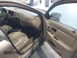 2006 Ford Taurus SE with VIN 1FAFP53U46A123827, listed as a IAAI auction lot 42042946 with 146,393 mi miles. Bid and sale history available at carsss.com. Image 5.