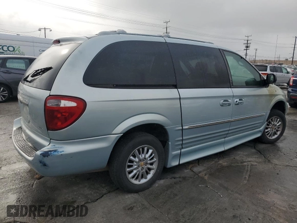 2002 Chrysler Town & Country Limited with VIN 2C8GP64L72R680763, listed as a Copart auction lot 88346795 with 139,156 mi miles and Non Repairable. Bid and sale history available at carsss.com. Image 3.