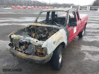 1999 Ford Ranger XLT with VIN 1FTZR15XXXTA33380, listed as a IAAI auction lot 41581353 with 1 mi miles. Bid and sale history available at carsss.com. Image 2.