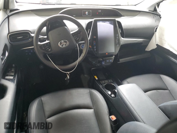 2020 Toyota Prius L Eco с VIN JTDKARFU2L3120017, выставлен на аукционе Copart как лот 64256835 с пробегом 25 278 миль миль и Списание • Salvage title. История ставок и продаж доступна на DreamBid. Изображение 8.