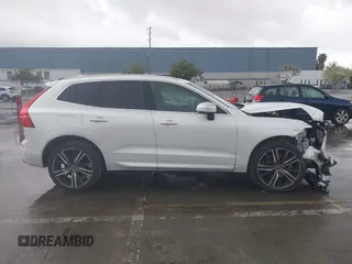 2019 Volvo XC60 R-Design with VIN LYV102RMXKB327226, listed as a IAAI auction lot 41922619 with 46,823 mi miles. Bid and sale history available at carsss.com. Image 13.