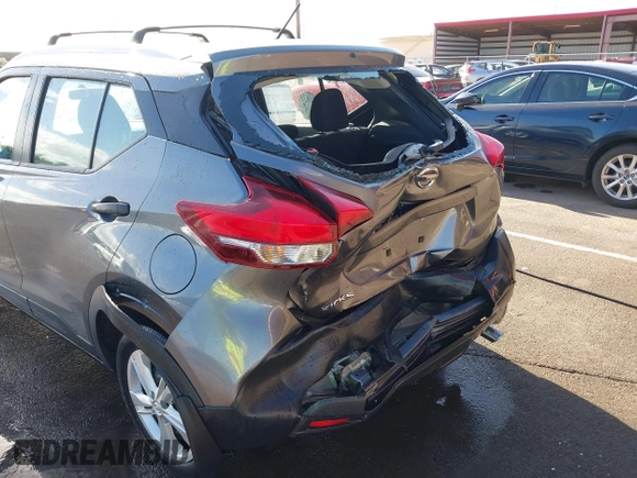 2019 Nissan Kicks S z VIN 3N1CP5CU9KL505032, wystawiony jako IAAI lot #41831490 z przebiegiem 35 155 mil mil oraz . Historia ofert i sprzedaży dostępna na DreamBid. Obrazek 6.