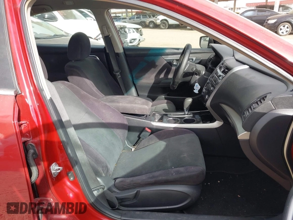 2013 Nissan Altima SV with VIN 1N4AL3AP6DN516838, listed as a IAAI auction lot 42033369 with 181,511 mi miles and . Bid and sale history available at carsss.com. Image 5.