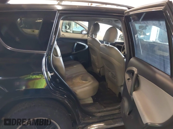 2007 Toyota RAV4 with VIN JTMBK33V876026882, listed as a IAAI auction lot 41541825 with 298,162 mi miles. Bid and sale history available at carsss.com. Image 8.