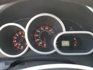 2010 Toyota Matrix S с VIN 2T1LE4EE6AC014292, выставлен на аукционе Copart как лот 88849945 с пробегом 179 284 миль миль и Чистый • Clean title. История ставок и продаж доступна на DreamBid. Изображение 9.