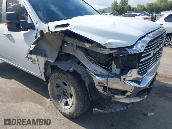 2019 Ram 2500 Lone Star with VIN 3C6UR5DL7KG544980, listed as a IAAI auction lot 41933163 with 184,151 mi miles and . Bid and sale history available at DreamBid. Image 18.