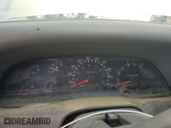 2000 Ford F-250 XL with VIN 1FTNX21F1YEA83615, listed as a Copart auction lot 49978775 with 198,382 mi miles and Salvage title. Bid and sale history available at DreamBid. Image 9.