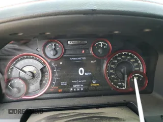 2016 Ram 1500 Rebel z VIN 1C6RR7YT8GS251598, wystawiony jako Copart lot #55291555 z przebiegiem 128 756 mil mil oraz Szkoda całkowita • Salvage title. Historia ofert i sprzedaży dostępna na DreamBid. Obrazek 9.