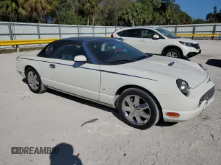 2002 Ford Thunderbird Hardtop Premium with VIN 1FAHP60A22Y100492, listed as a Copart auction lot 44348235 with 61,496 mi miles and Clean Title. Bid and sale history available at DreamBid. Image 4.