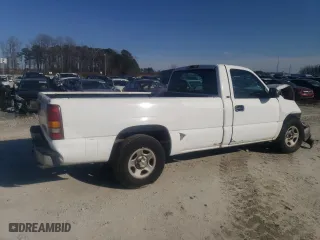 2000 Chevrolet Silverado 1500 with VIN 1GCEC14V3YE374450, listed as a Copart auction lot 46484315 with 172,096 mi miles and Salvage Title. Bid and sale history available at carsss.com. Image 3.