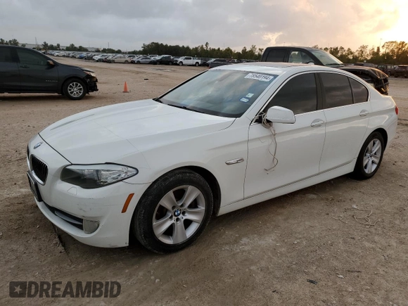 2011 BMW 5 Series 528i with VIN WBAFR1C51BC743598, listed as a Copart auction lot 78540194 with 176,609 mi miles and Clean Title. Bid and sale history available at carsss.com. Image 1.