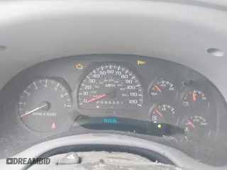 2007 Chevrolet TrailBlazer LS with VIN 1GNDS13SX72104242, listed as a IAAI auction lot 41722203 with 153,526 mi miles. Bid and sale history available at carsss.com. Image 7.