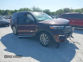2022 Ford Explorer King Ranch with VIN 1FM5K7LC0NGA90372, listed as a IAAI auction lot 42063738 with 30,435 mi miles. Bid and sale history available at carsss.com. Image 1.
