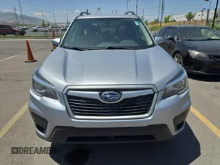 2019 Subaru Forester Premium with VIN JF2SKAGC7KH552139, listed as a IAAI auction lot 42566945 with 204,278 mi miles and . Bid and sale history available at DreamBid. Image 12.