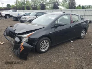2018 Toyota Prius Two z VIN JTDKARFU3J3548093, wystawiony jako Copart lot #57993295 z przebiegiem 155 698 mil mil oraz Szkoda całkowita • Salvage title. Historia ofert i sprzedaży dostępna na DreamBid. Obrazek 1.