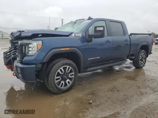 2021 GMC Sierra 2500HD AT4 with VIN 1GT49PEYXMF179228, listed as a Copart auction lot 48016185 with 53,647 mi miles and Salvage Title. Bid and sale history available at carsss.com. Image 1.