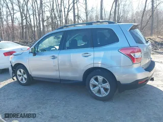 2015 Subaru Forester 2.5i Limited with VIN JF2SJAHC1FH814910, listed as a IAAI auction lot 42067236 with 228,306 mi miles. Bid and sale history available at carsss.com. Image 14.