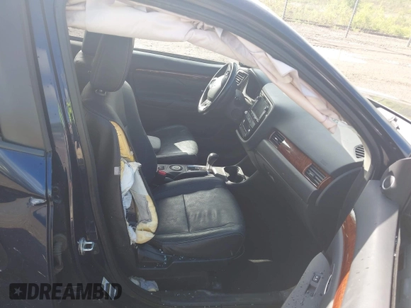 2014 Mitsubishi Outlander SE z VIN JA4AZ3A36EZ006533, wystawiony jako IAAI lot #42178162 z przebiegiem 160 851 mil mil oraz . Historia ofert i sprzedaży dostępna na DreamBid. Obrazek 5.