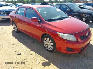 2010 Toyota Corolla z VIN 1NXBU4EE6AZ339974, wystawiony jako IAAI lot #42330476 z przebiegiem 226 897 mil mil oraz . Historia ofert i sprzedaży dostępna na DreamBid. Obrazek 1.