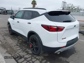 2020 Chevrolet Blazer LT with VIN 3GNKBCR48LS659930, listed as a IAAI auction lot 42500308 with 40,287 mi miles and . Bid and sale history available at DreamBid. Image 3.