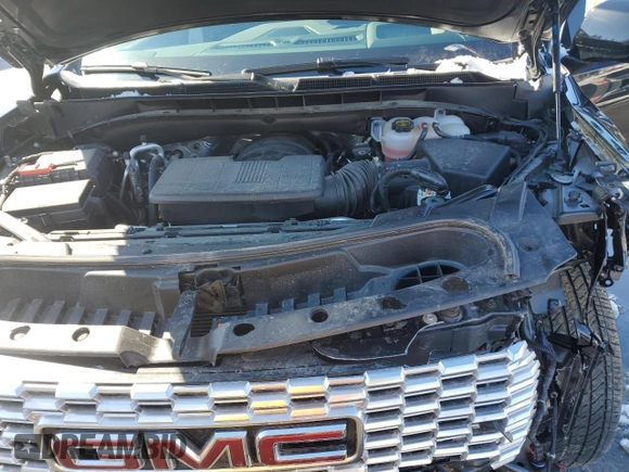 2024 GMC Yukon Denali with VIN 1GKS2DKL5RR245617, listed as a Copart auction lot 46520455 with 10,631 mi miles and Salvage Title. Bid and sale history available at carsss.com. Image 12.