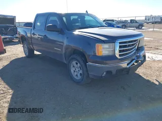2010 GMC Sierra 1500 SLE z VIN 3GTRKVE37AG102958, wystawiony jako IAAI lot #41366917 z przebiegiem 212 094 mil mil oraz . Historia ofert i sprzedaży dostępna na DreamBid. Obrazek 1.