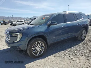2025 GMC Acadia FWD Denali z VIN 1GKENLRS4SJ133150, wystawiony jako Copart lot #43420345 z przebiegiem 607 mil mil oraz Szkody całkowita. Historia ofert i sprzedaży dostępna na DreamBid. Obrazek 1.