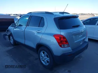 2015 Chevrolet Trax LT with VIN 3GNCJLSB1FL255205, listed as a IAAI auction lot 41392794 with 1 mi miles. Bid and sale history available at carsss.com. Image 3.