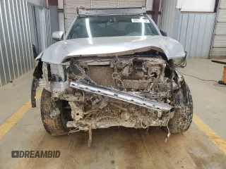 2017 Toyota Tacoma SR5 z VIN 3TMCZ5AN3HM087489, wystawiony jako Copart lot #53017955 z przebiegiem Nie podano mil oraz Szkoda całkowita • Salvage title. Historia ofert i sprzedaży dostępna na DreamBid. Obrazek 5.