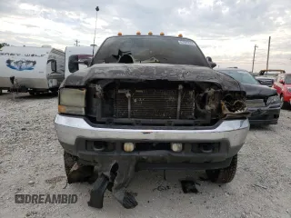 2003 Ford F-350 XL with VIN 1FTWW33F03EA17219, listed as a Copart auction lot 67995664 with Not Provided miles and Salvage Title. Bid and sale history available at DreamBid. Image 5.