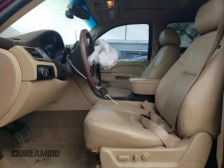 2011 Cadillac Escalade Premium z VIN 1GYS4CEFXBR191558, wystawiony jako Copart lot #42773755 z przebiegiem 107 057 mil mil oraz Szkody całkowita. Historia ofert i sprzedaży dostępna na DreamBid. Obrazek 7.