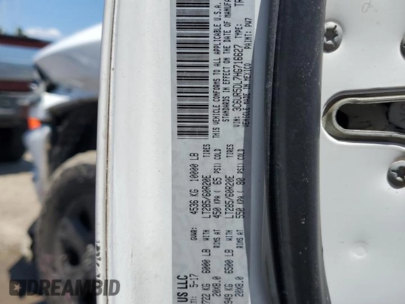2017 Ram 2500 SLT with VIN 3C6UR5DL7HG716627, listed as a Copart auction lot 52193915 with 258,751 mi miles and Salvage title. Bid and sale history available at DreamBid. Image 12.