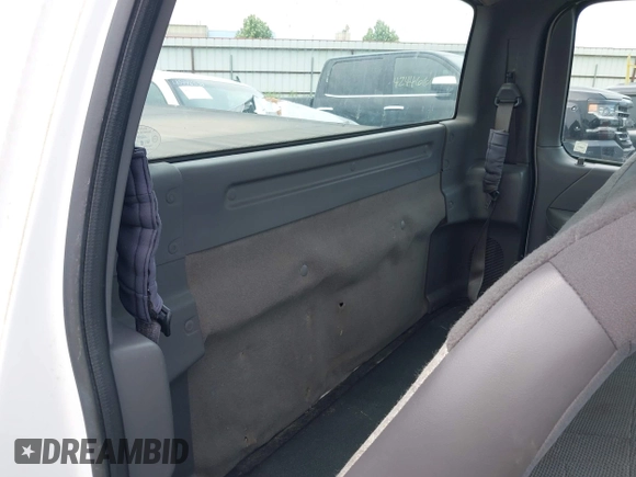 1999 Ford F-150 with VIN 1FTRF17W4XNC25668, listed as a IAAI auction lot 42731954 with 189,437 mi miles and . Bid and sale history available at DreamBid. Image 8.