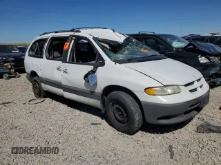 2000 Dodge Caravan SE with VIN 1B4GP44R8YB749846, listed as a Copart auction lot 67656204 with Not Provided miles and Non Repairable. Bid and sale history available at carsss.com. Image 4.