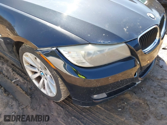 2011 BMW 3 Series 328i xDrive with VIN WBAPK5G50BNN29443, listed as a IAAI auction lot 41883938 with 143,757 mi miles. Bid and sale history available at carsss.com. Image 6.